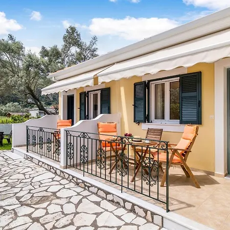 Virginia Studio 2 Lefkada City